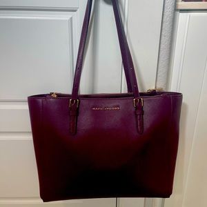 Marc Jacobs Wine colored Tote Bag